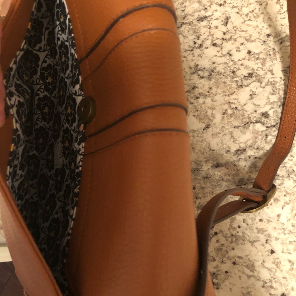 NEW Emma Fox Tan Shoulder Bag - Picture 4 of 8